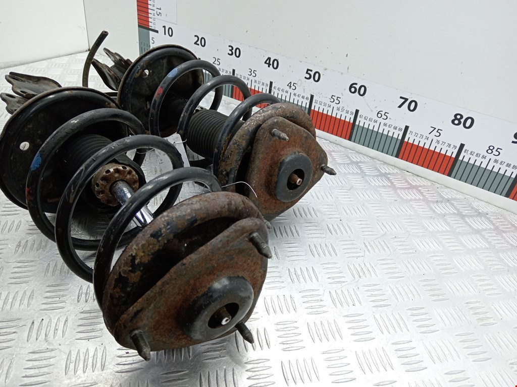 Амортизатор передний левый MITSUBISHI Lancer IX CS 2000-2010