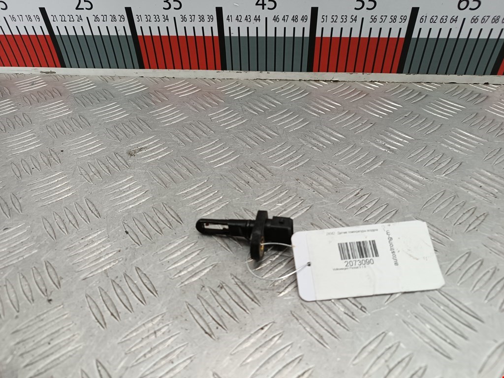 Датчик температуры воздуха Volkswagen Passat 5 (1996-2000)