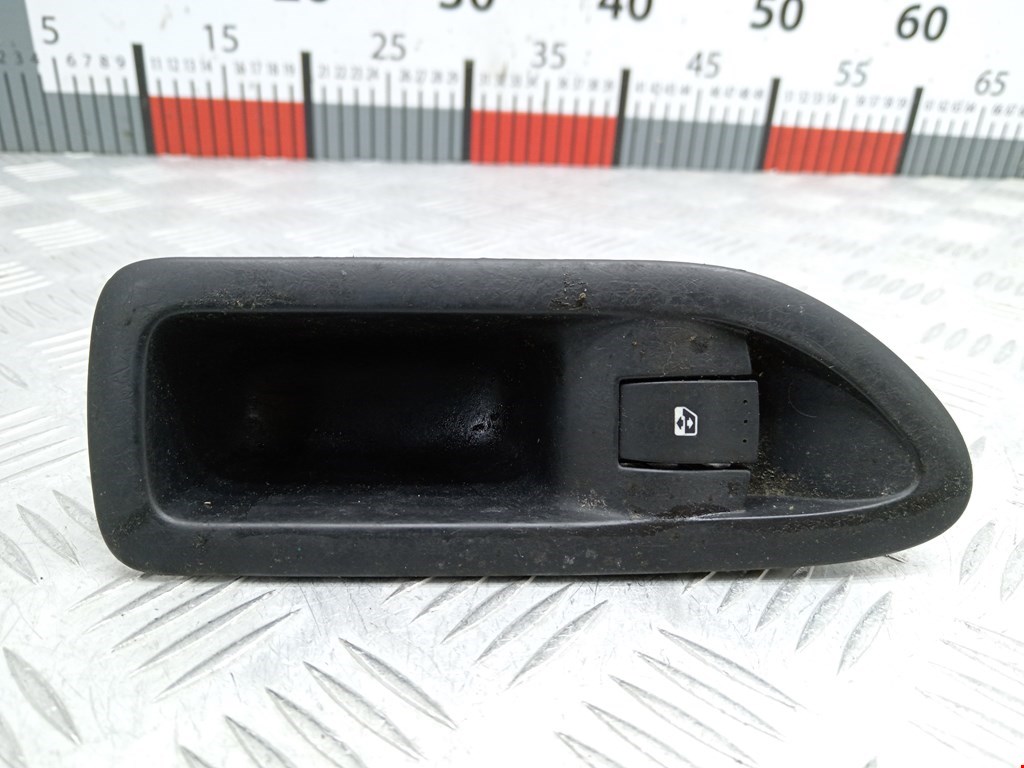 Кнопка стеклоподъемника RENAULT Laguna 2001-2007
