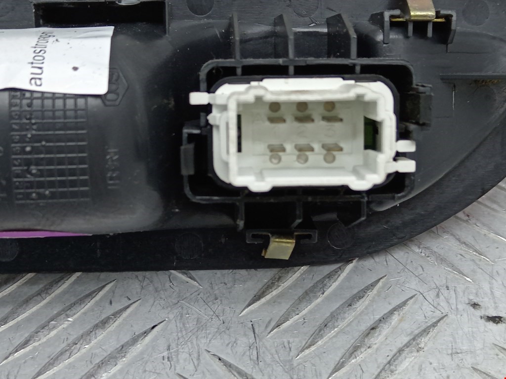 Кнопка стеклоподъемника RENAULT Laguna 2001-2007