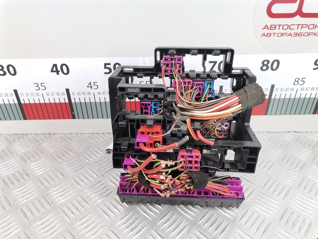 Датчик уровня в бачок омывателя VOLKSWAGEN Sharan 1995-2010