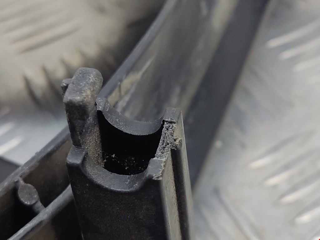 Вентилятор радиатора основного MITSUBISHI Lancer IX CS 2000-2010