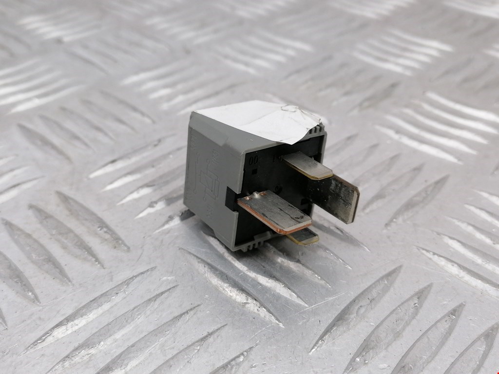 Реле VOLKSWAGEN Crafter 2006-2016