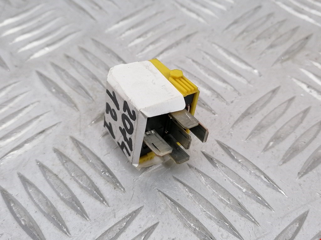 Реле VOLKSWAGEN Crafter 2006-2016