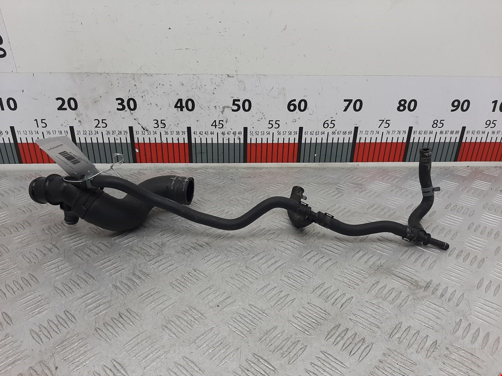 Патрубок VOLKSWAGEN Golf IV 1997-2003