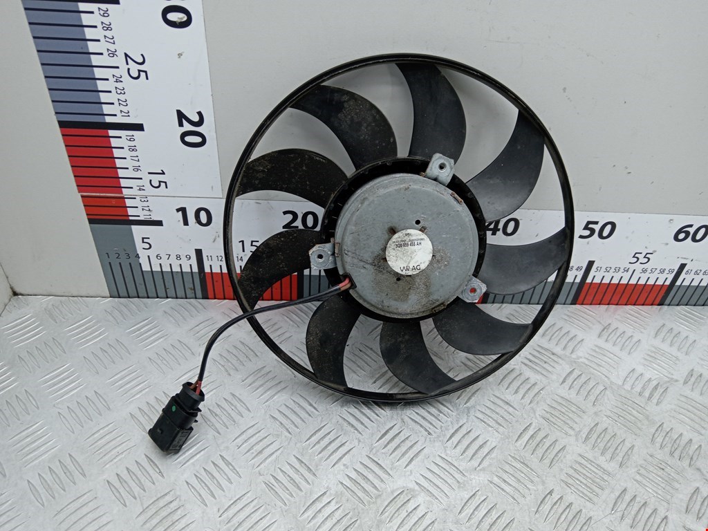 Вентилятор радиатора кондиционера VOLKSWAGEN Passat B8 2015-н.в.