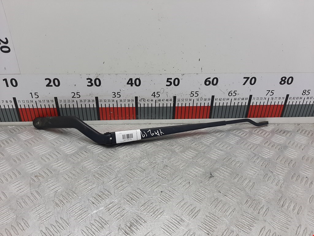 Поводок стеклоочистителя передний левый Ford Fusion (2002-2012)