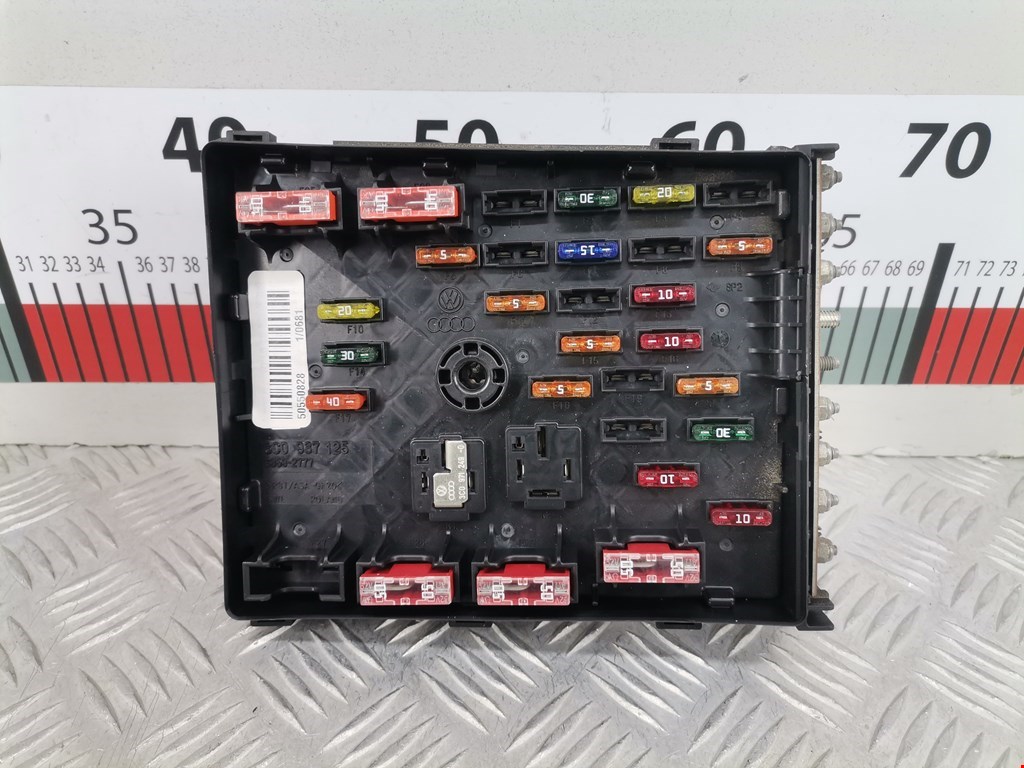 Блок предохранителей Volkswagen Passat CC (2008-2018)