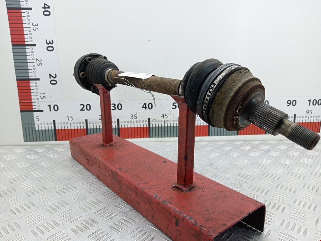 Полуось (привод, приводной вал) передняя левая VOLKSWAGEN Lupo 1999-2005