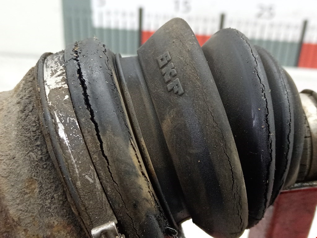 Полуось (привод, приводной вал) передняя левая VOLKSWAGEN Lupo 1999-2005