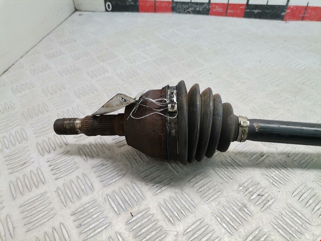 Полуось (привод, приводной вал) передняя правая OPEL Astra H/Family 2004-2015