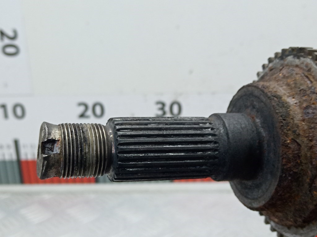 Полуось (привод, приводной вал) передняя правая MAZDA 323 FA 1977-1980