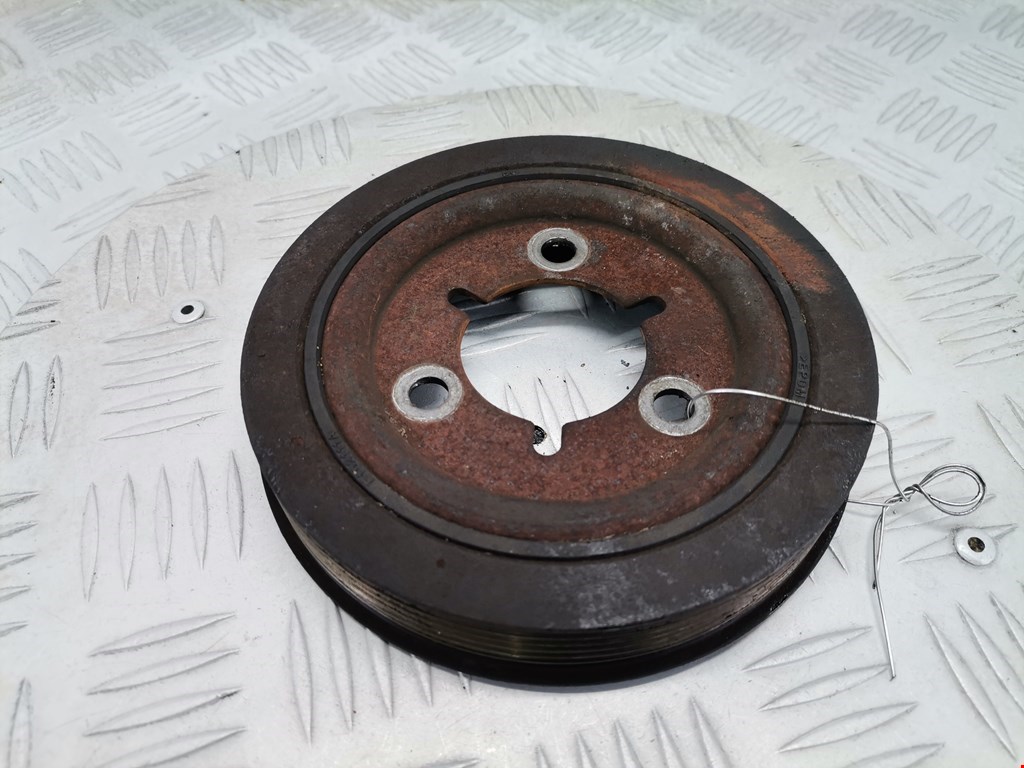 Шестерня коленвала (шкив) CITROEN C4 I 2004-2014