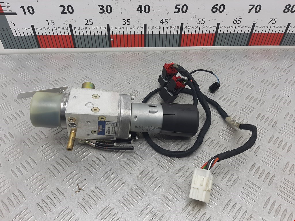 Насос гидравлический подъема крыши Peugeot 206 (1998-2006)