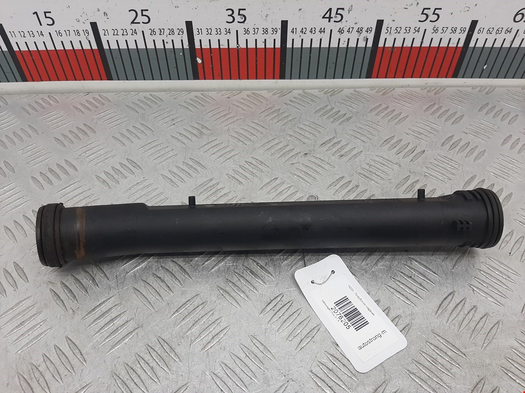 Патрубок VOLKSWAGEN Polo III 1994-2001