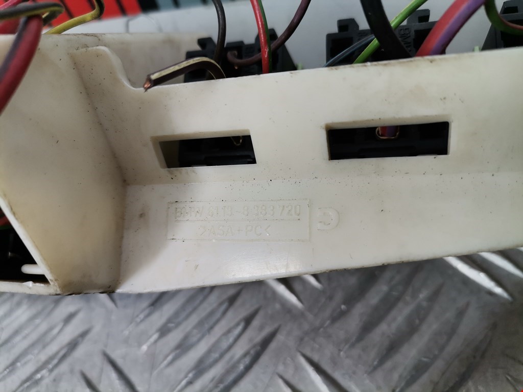 Блок реле BMW X5 E53 1999-2006