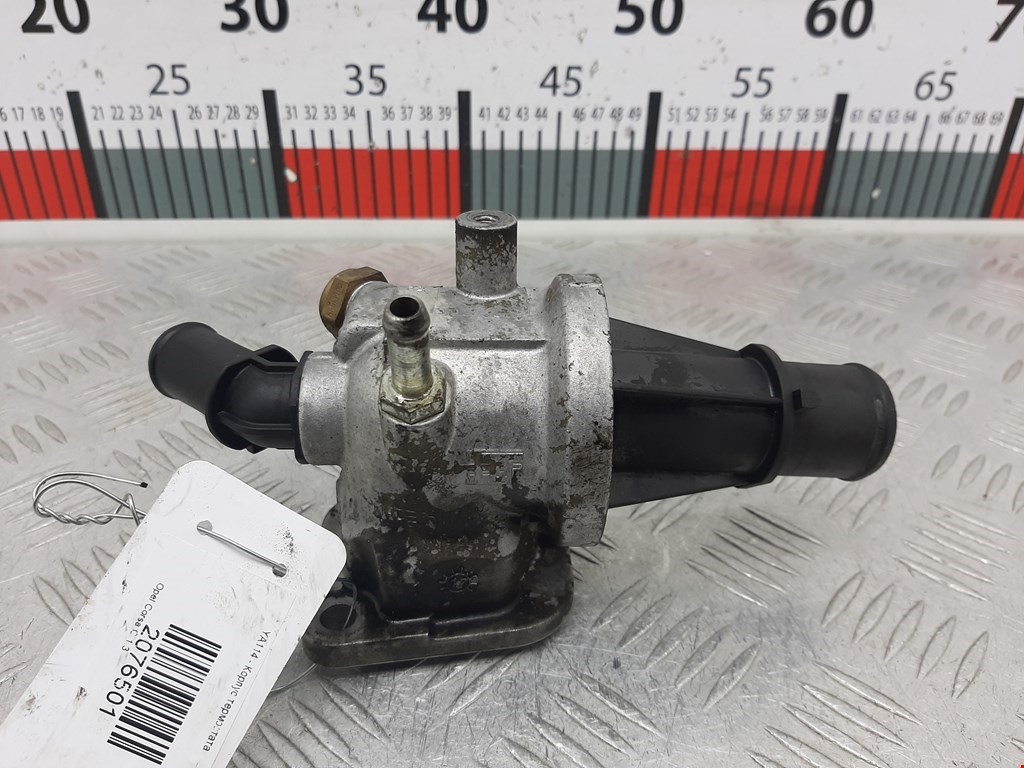 Корпус термостата OPEL Corsa C 2000-2006