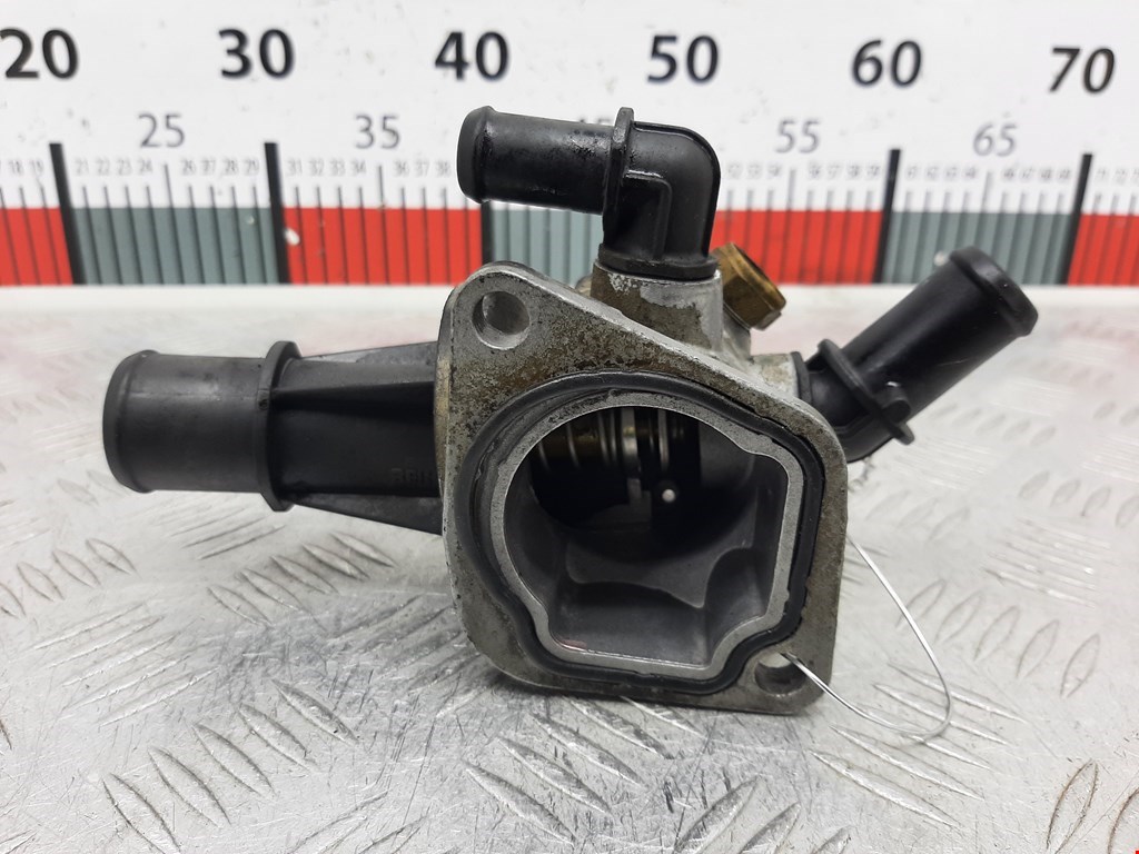 Корпус термостата OPEL Corsa C 2000-2006