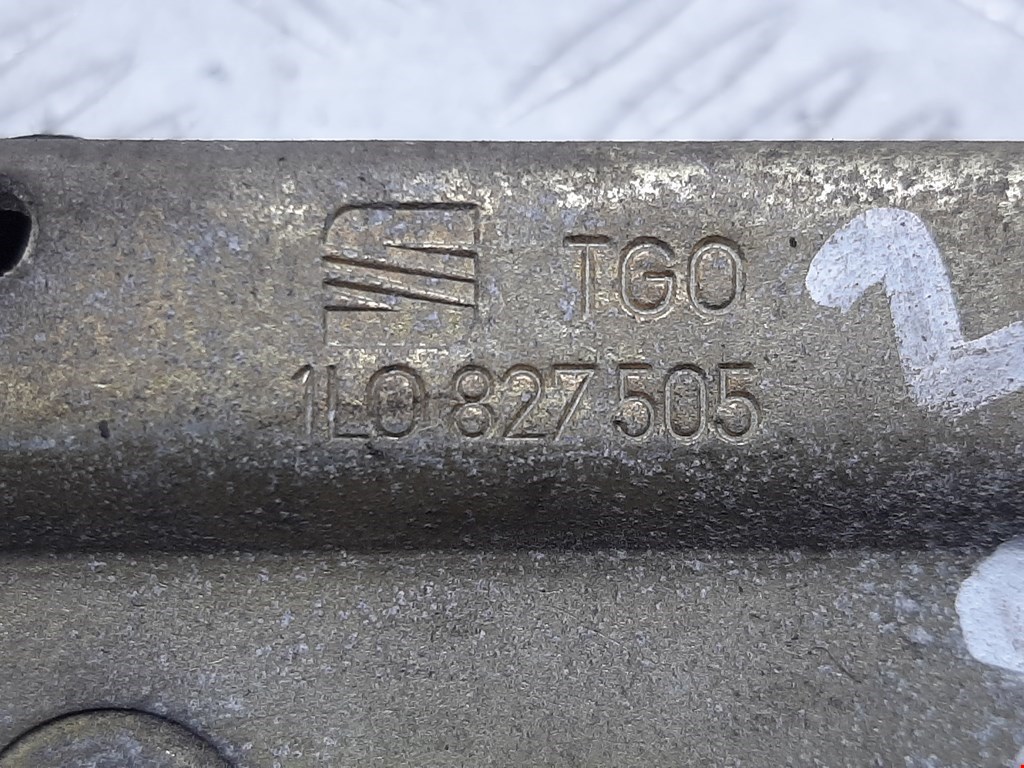 Замок багажника (крышки двери) SEAT Toledo 1991-1999