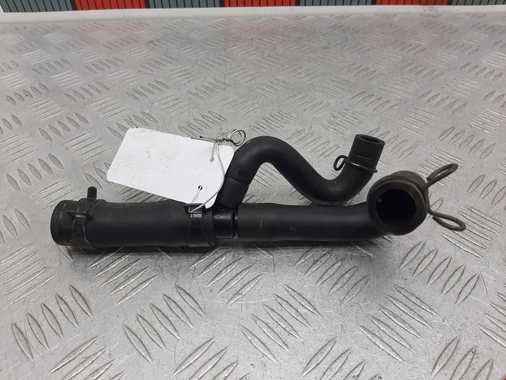 Патрубок SUBARU Legacy 1998-2004