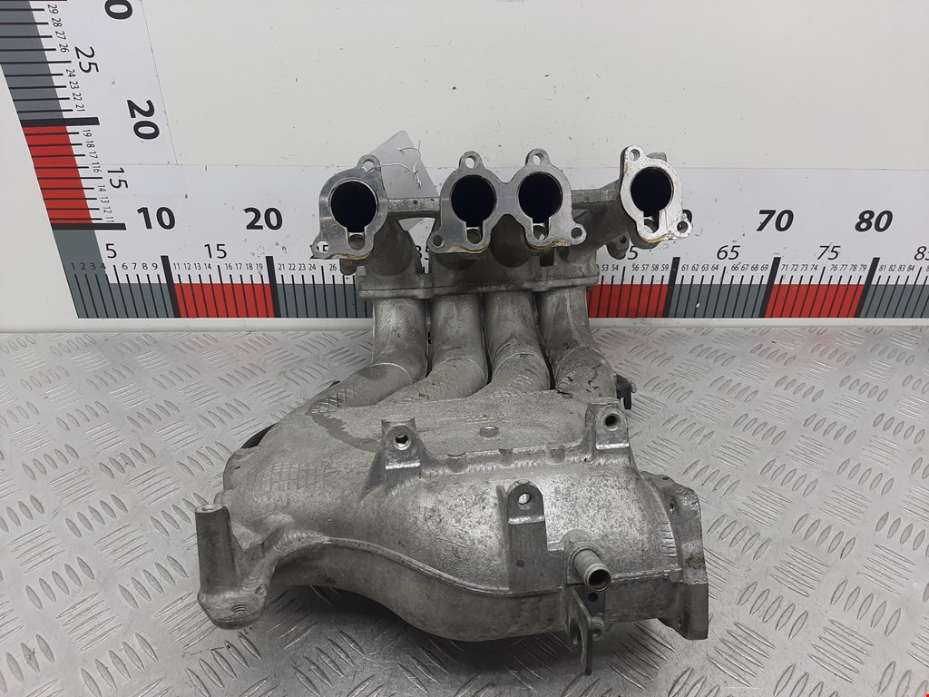 Коллектор впускной VOLKSWAGEN Bora 1998-2005