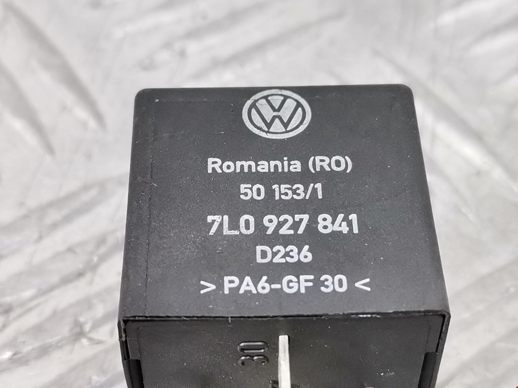 Реле VOLKSWAGEN Touareg 2002-2010