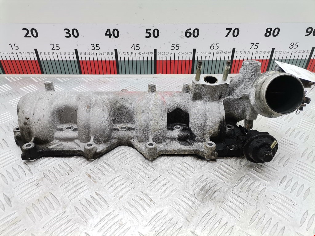 Коллектор впускной MAZDA 323 FA 1977-1980