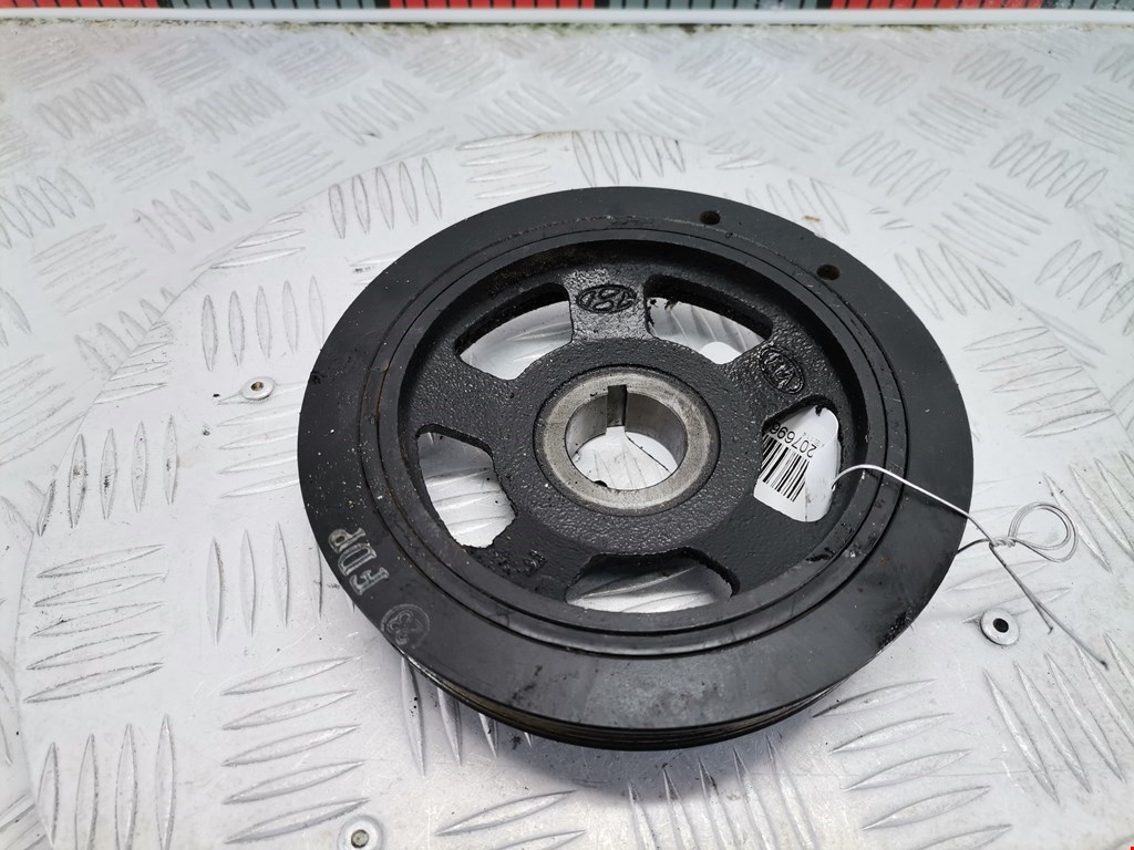 Шестерня коленвала (шкив) HYUNDAI i30 2007-2012