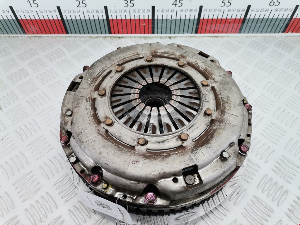 Маховик (демпфер сцепления) HYUNDAI i30 2007-2012