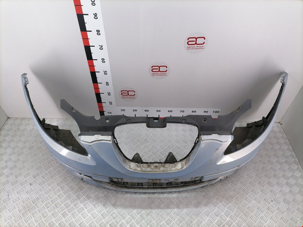 Бампер передний SEAT Toledo 2004-2009