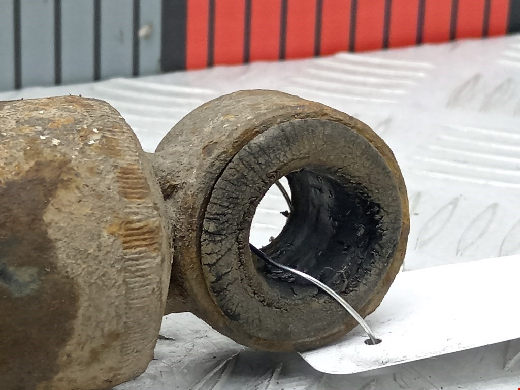 Амортизатор задний правый PEUGEOT 206 1998-2012