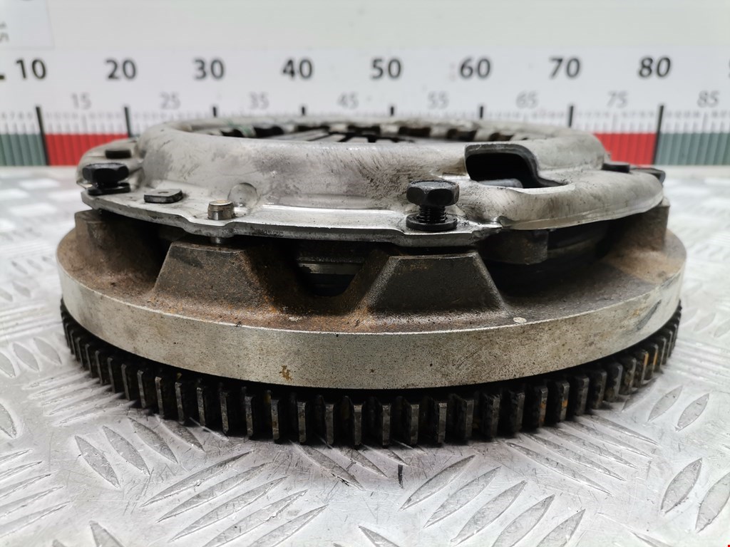 Маховик (демпфер сцепления) MAZDA 323 FA 1977-1980