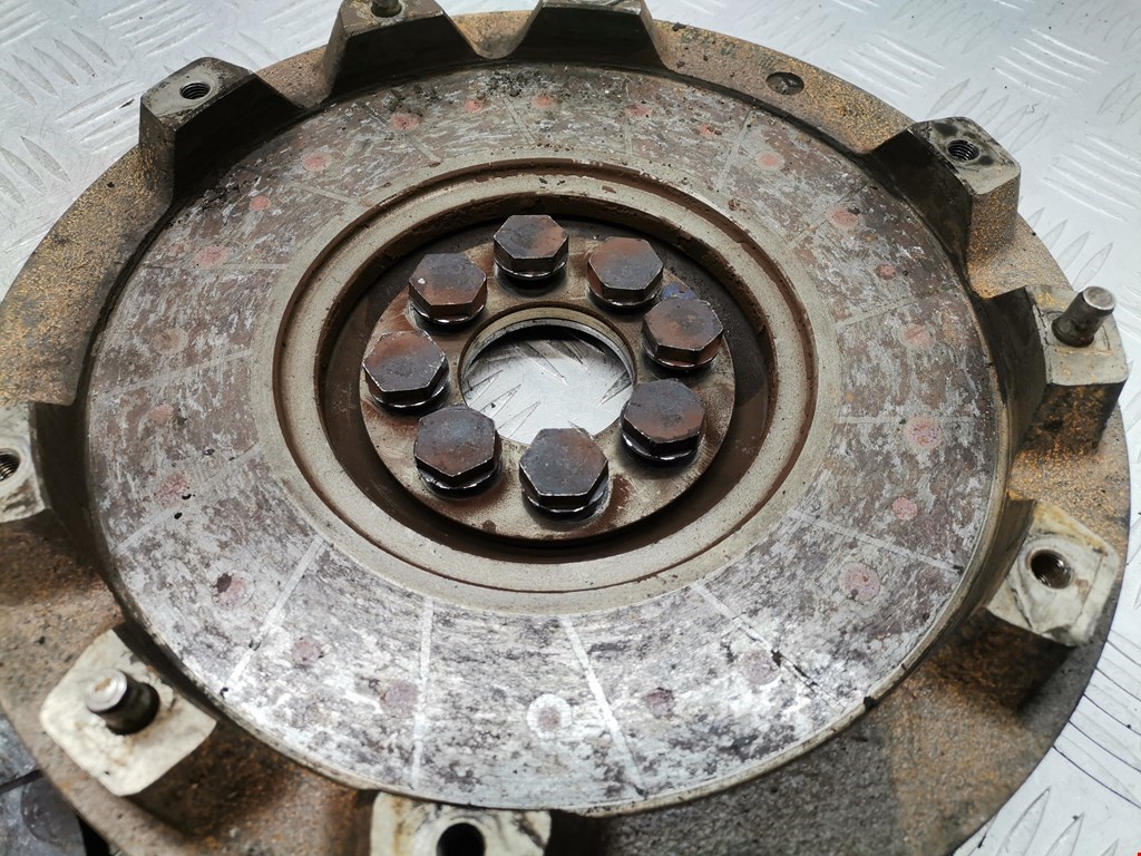 Маховик (демпфер сцепления) MAZDA 323 FA 1977-1980