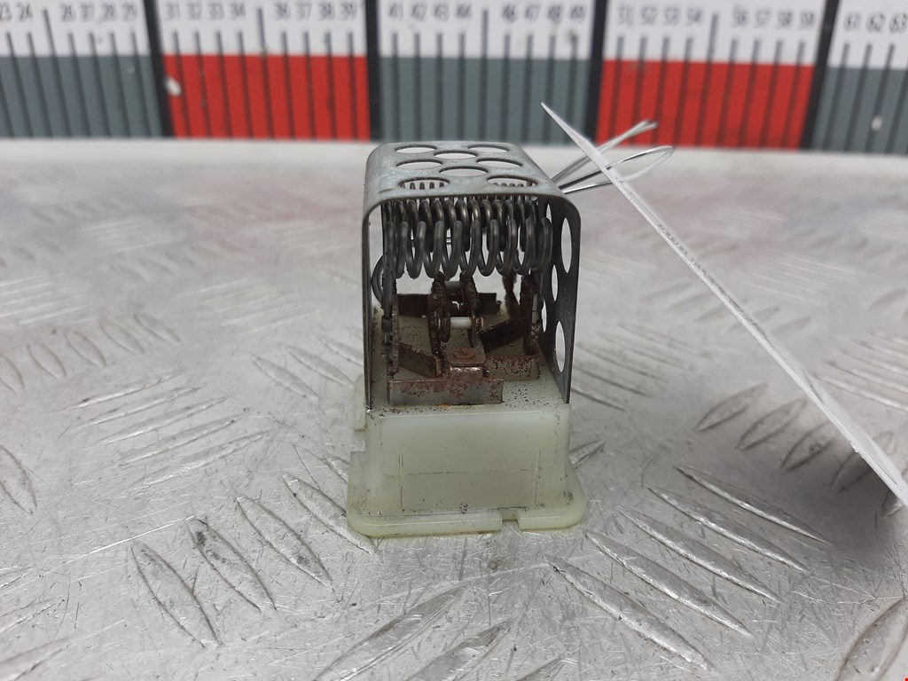 Резистор отопителя (сопротивление печки) OPEL Omega B 1994-2004