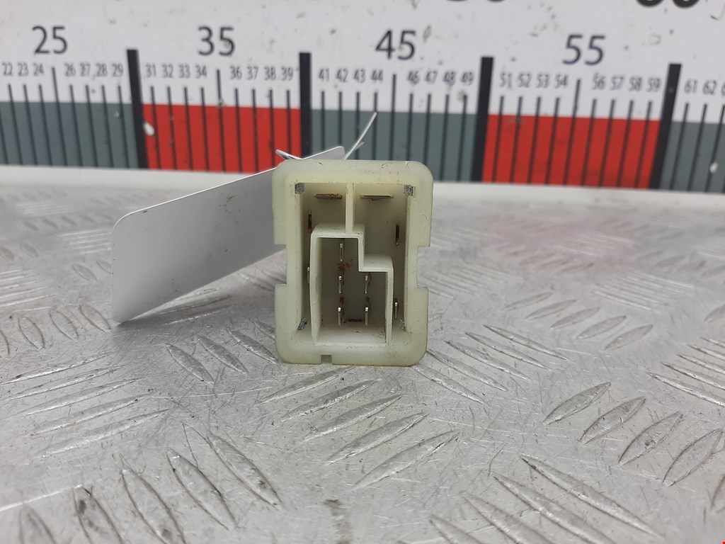 Резистор отопителя (сопротивление печки) OPEL Omega B 1994-2004