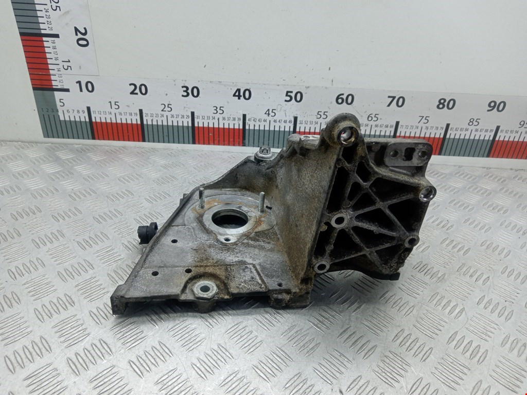 Кронштейн ТНВД OPEL Astra H/Family 2004-2015