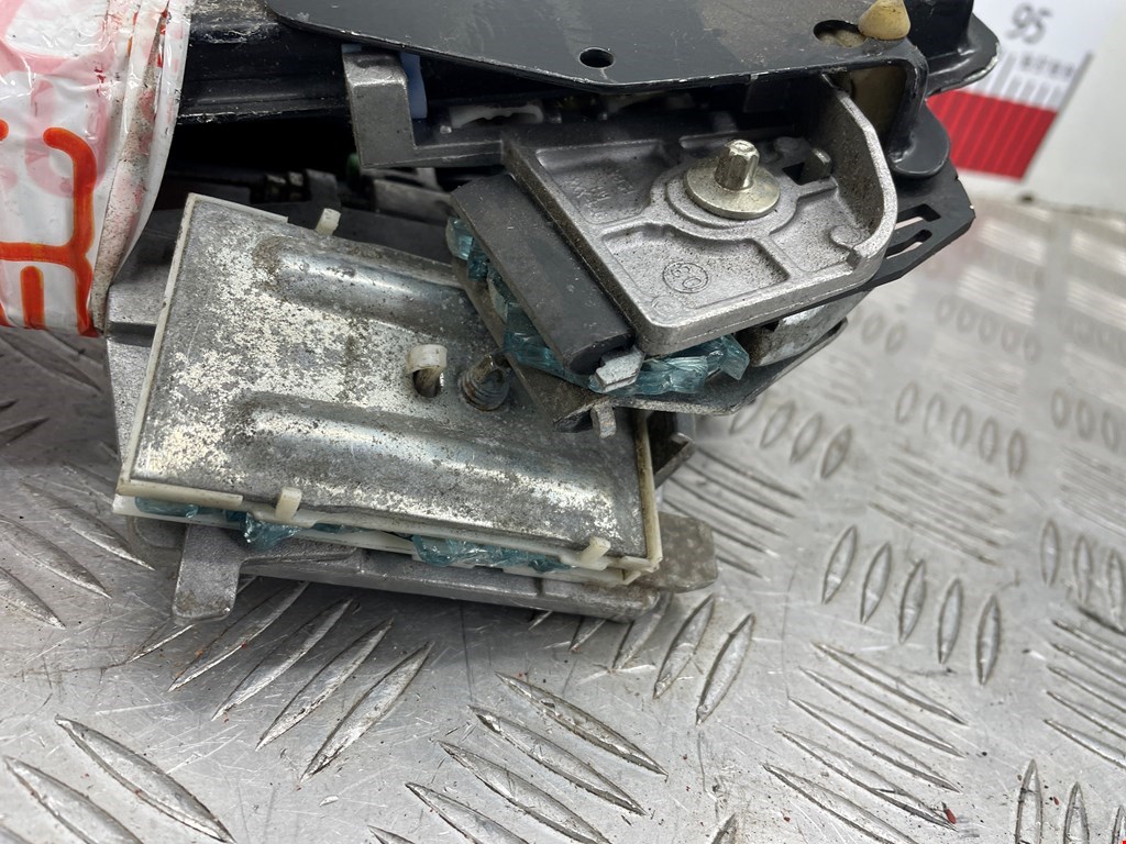 Стеклоподъемник передний правый MERCEDES-BENZ CLK-Class W209 2002-2009