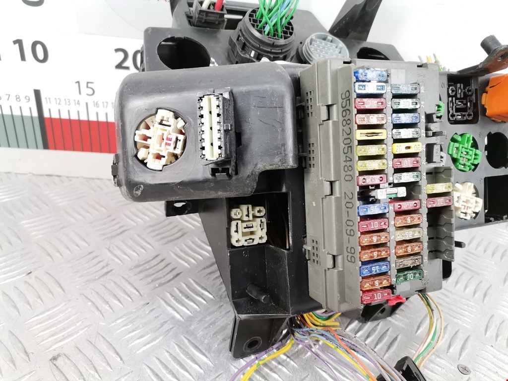 Датчик уровня в бачок омывателя CITROEN Berlingo 1996-2012