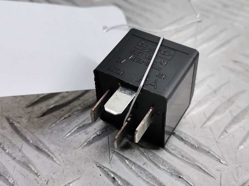 Реле LAND ROVER Range Rover Sport 2005-2013