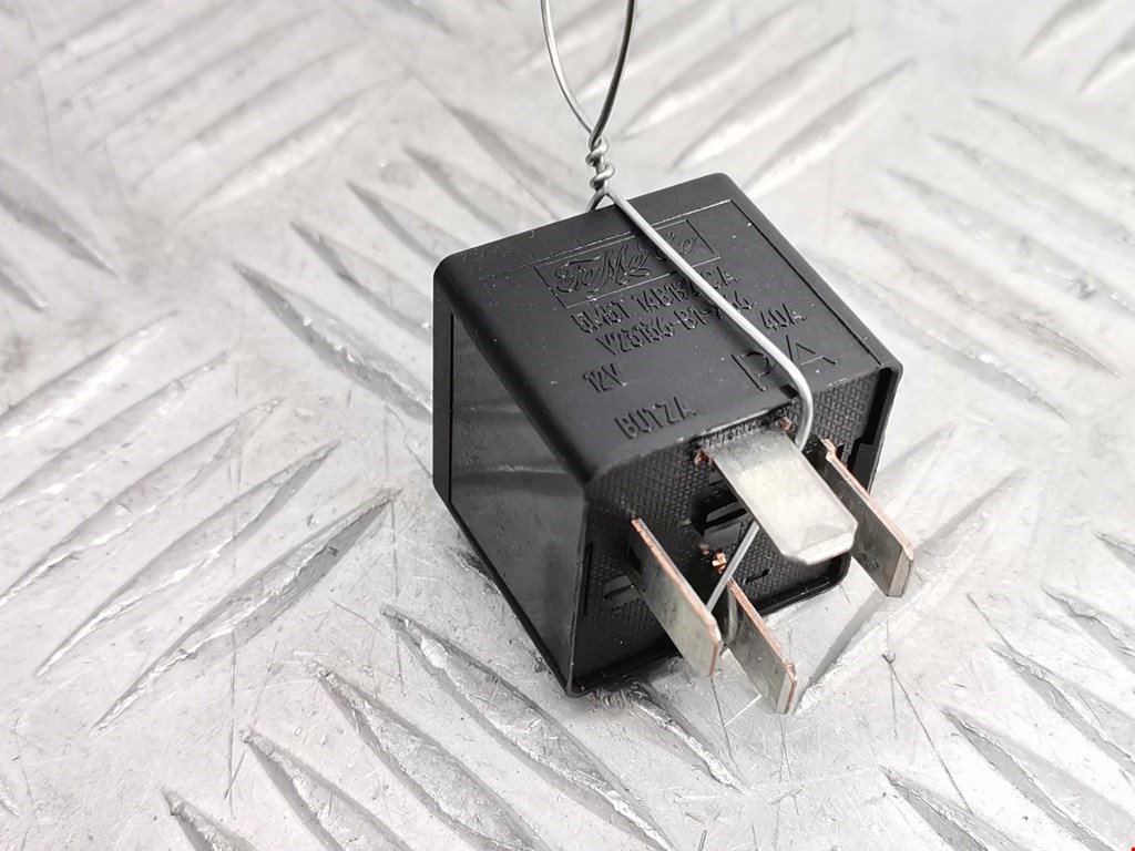 Реле LAND ROVER Range Rover Sport 2005-2013