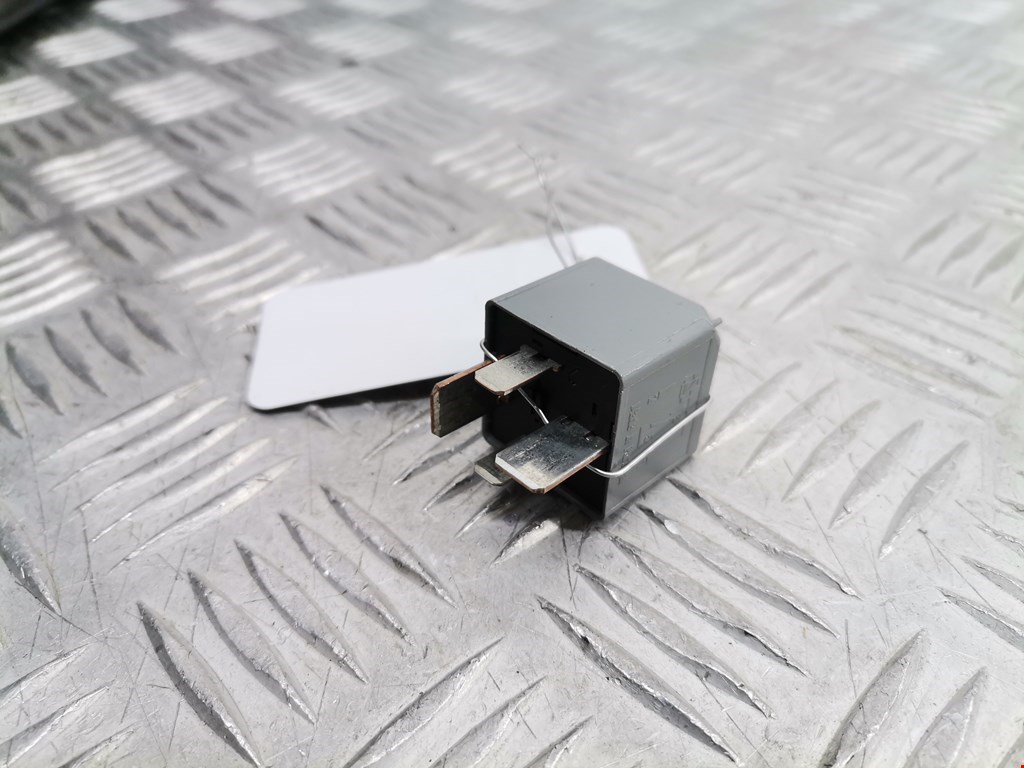 Реле LAND ROVER Range Rover Sport 2005-2013