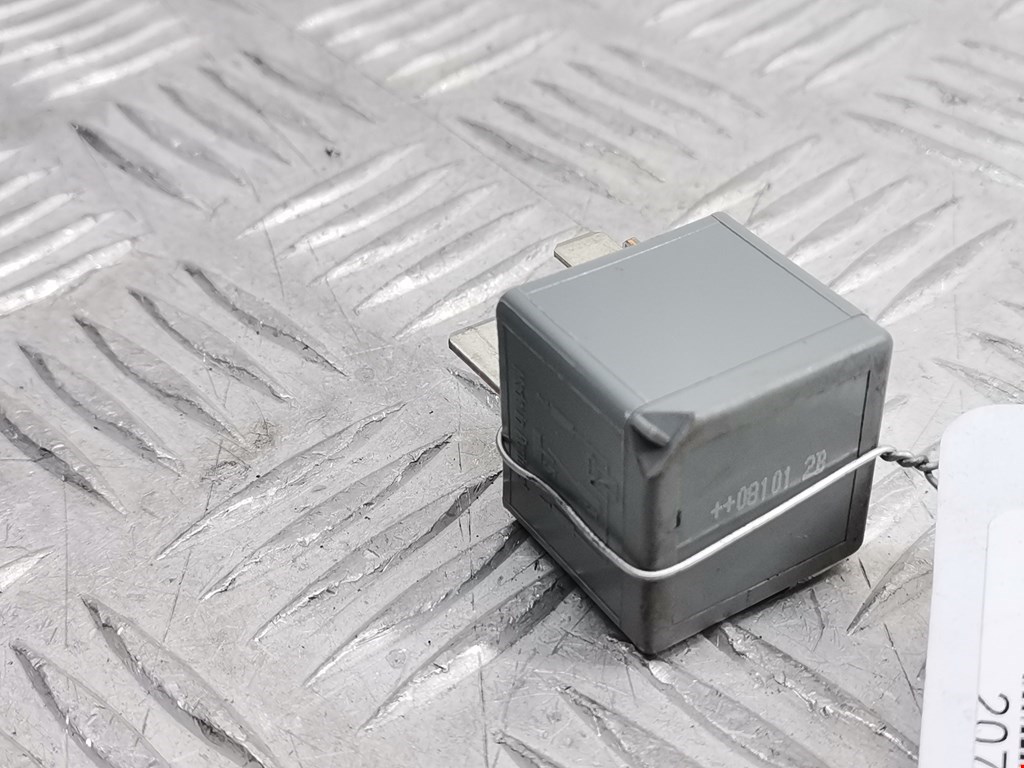 Реле LAND ROVER Range Rover Sport 2005-2013