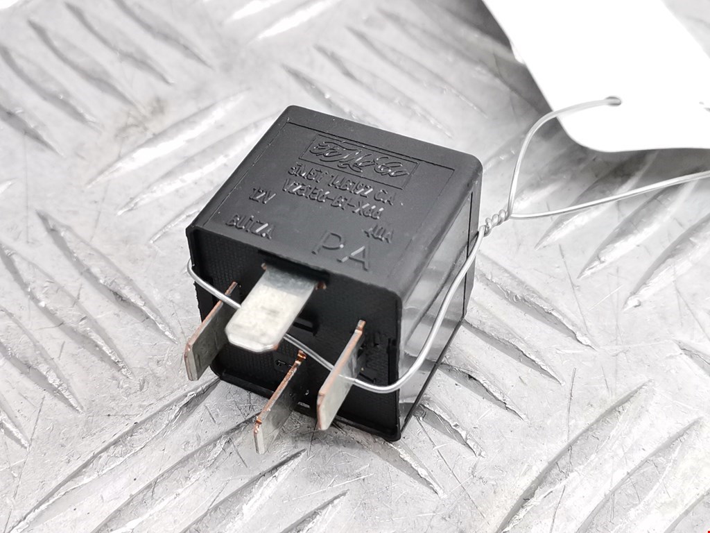 Реле LAND ROVER Range Rover Sport 2005-2013