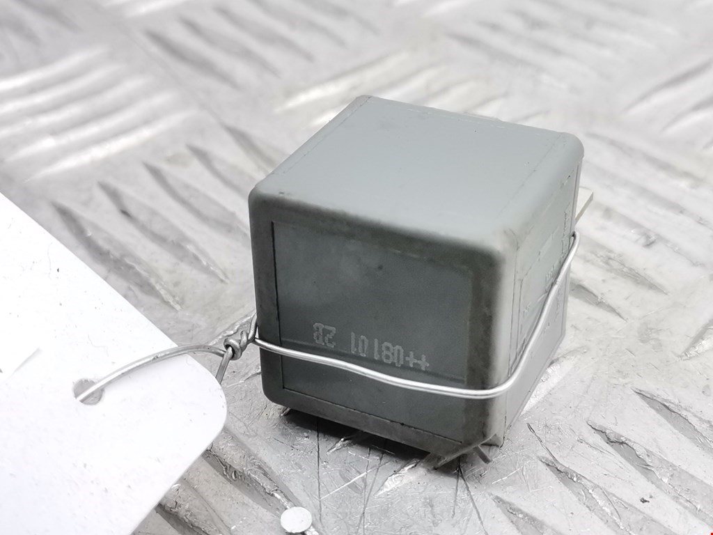 Реле LAND ROVER Range Rover Sport 2005-2013