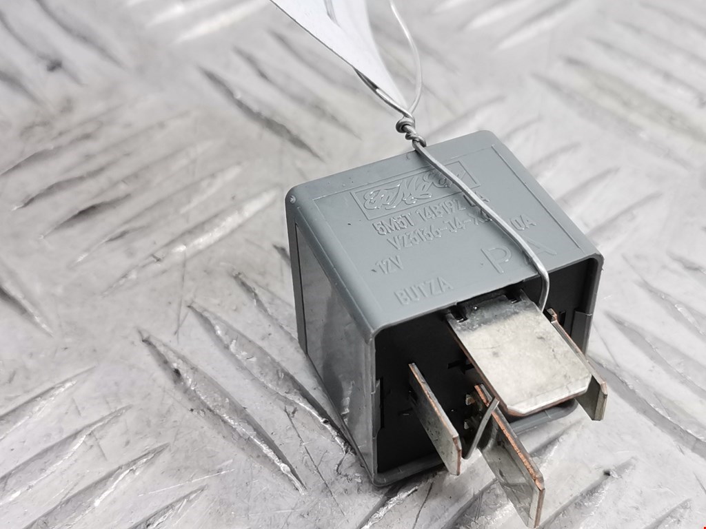 Реле LAND ROVER Range Rover Sport 2005-2013