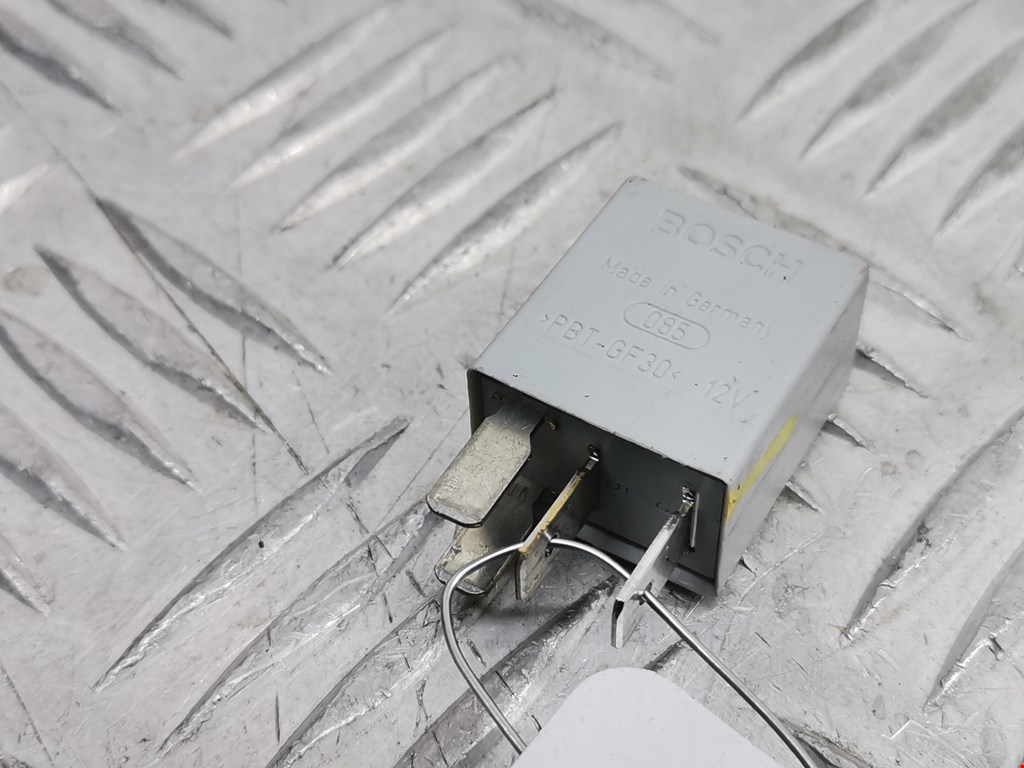 Реле VOLKSWAGEN Transporter T4 1990-2003