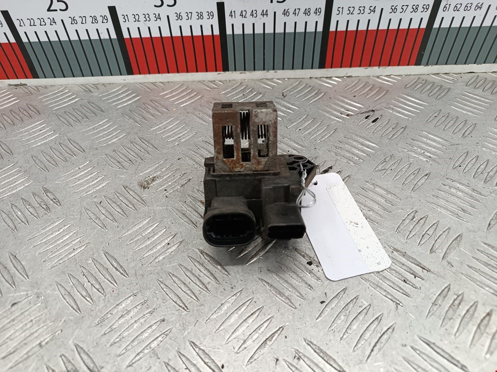 Сопротивление (резистор) вентилятора охлаждения Citroen C5 2 (2007-2017)