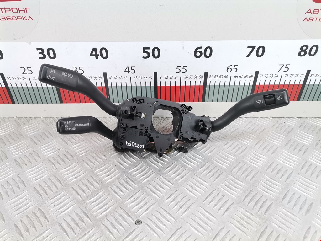 Переключатель поворотов и дворников (стрекоза) Audi A4 B6 (2000-2006)