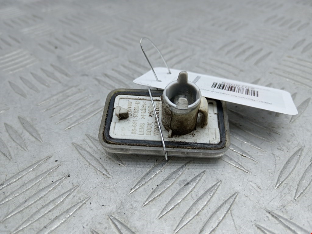 Повторитель на крыло AUDI 80 B4 1991-1996