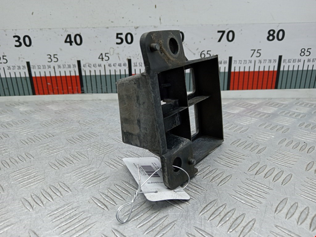 Кронштейн переднего бампера левый MERCEDES-BENZ Sprinter 906 2006-2018